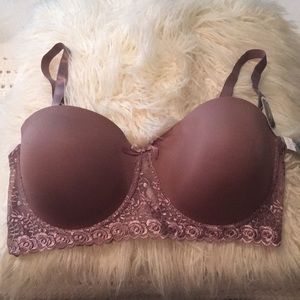 Delta Burke Intimates 5-way Convertible Bra